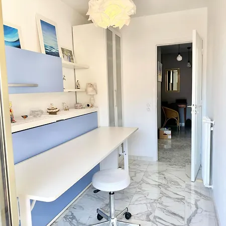 Апартаменты Beau 3 Pieces, Vue Mer, 100m Du Casino Et Des Plages, Double Exposition Avec Terrasses Ментона