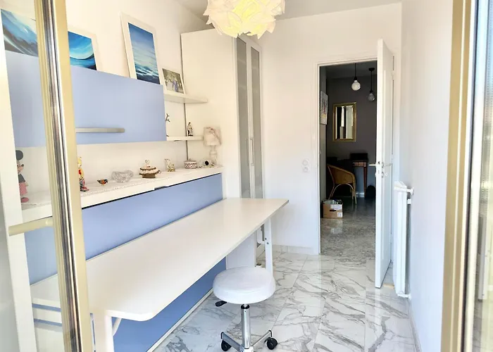 Apartment Beau 3 Pieces, Vue Mer, 100m Du Casino Et Des Plages, Double Exposition Avec Terrasses Menton