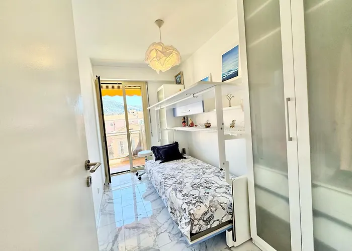 Апартаменты Beau 3 Pieces, Vue Mer, 100m Du Casino Et Des Plages, Double Exposition Avec Terrasses Ментона